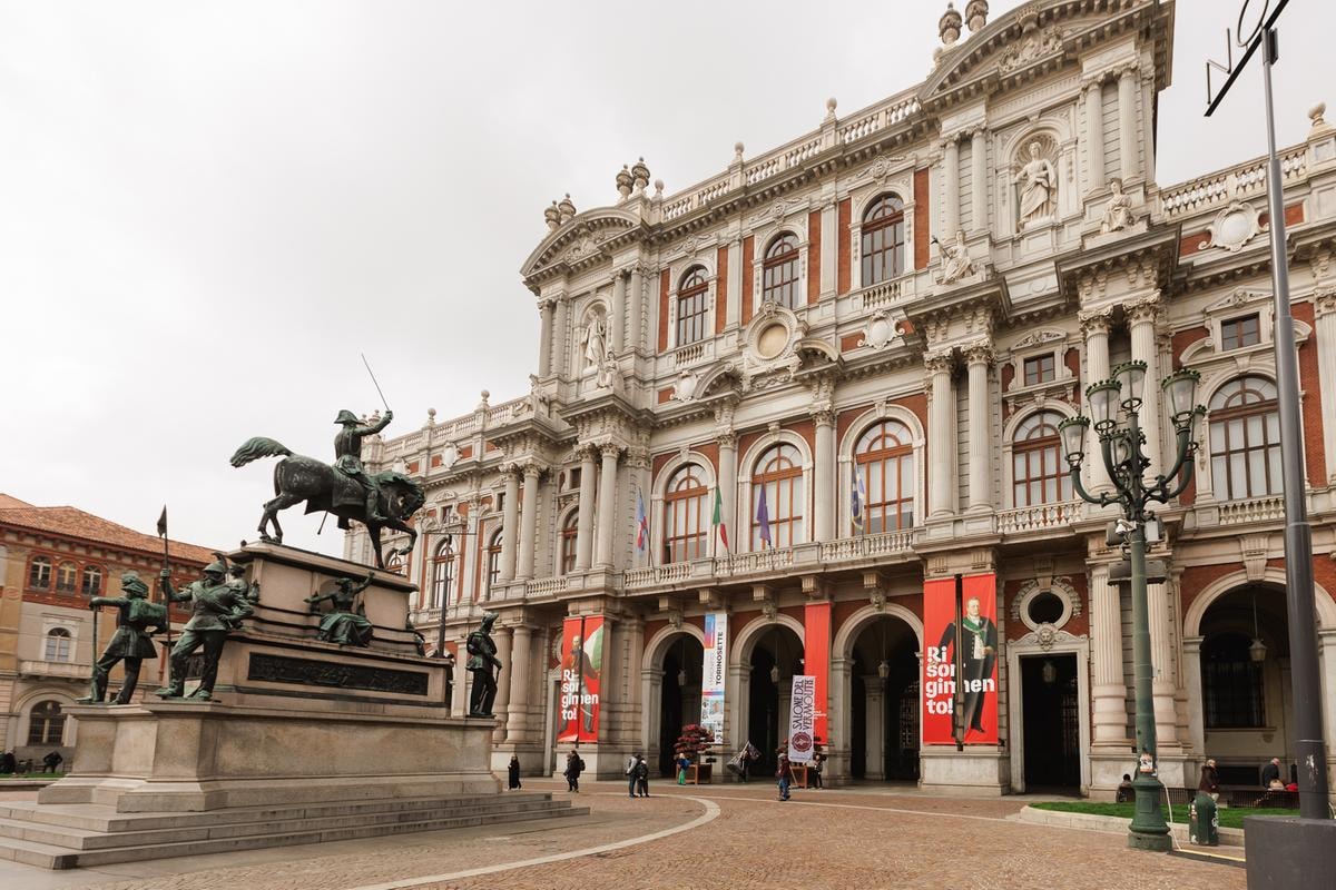 3 Vermouth assaggiati al Salone di Torino 2026 da comprare subito per brindare ai suoi prossimi 240 anni 