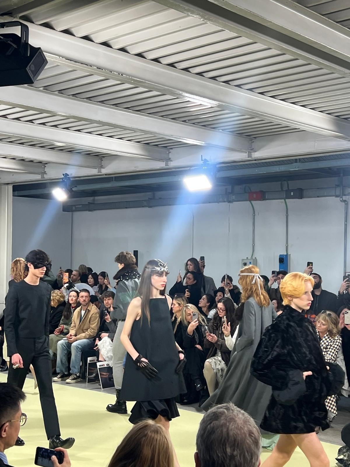 Il finale dello show Vivetta fall-winter 2026/27 (ph Benedetta Migliaccio)