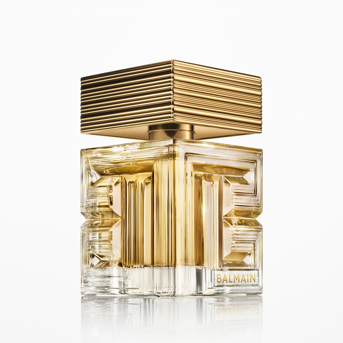 La nuova eau de parfum Destin de Balmain (courtesy Balmain beauty)