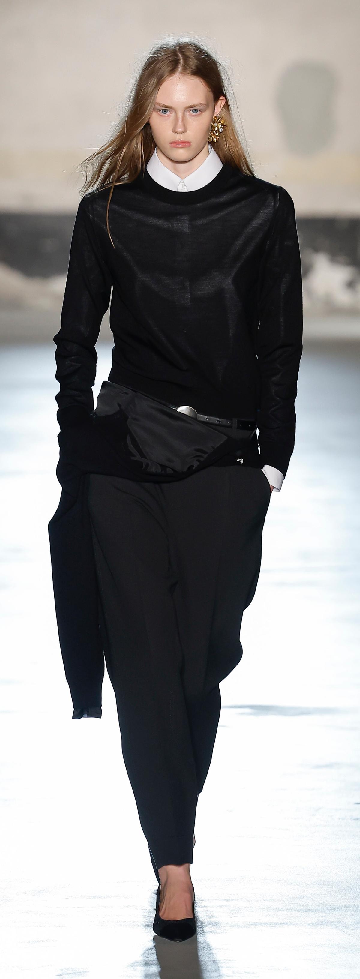 Un look N21 fall-winter 2026/27 (ph Francesc Ten/MFF)