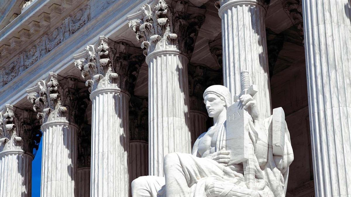 Dentro la sentenza della Corte Suprema che ha bocciato i dazi di Trump