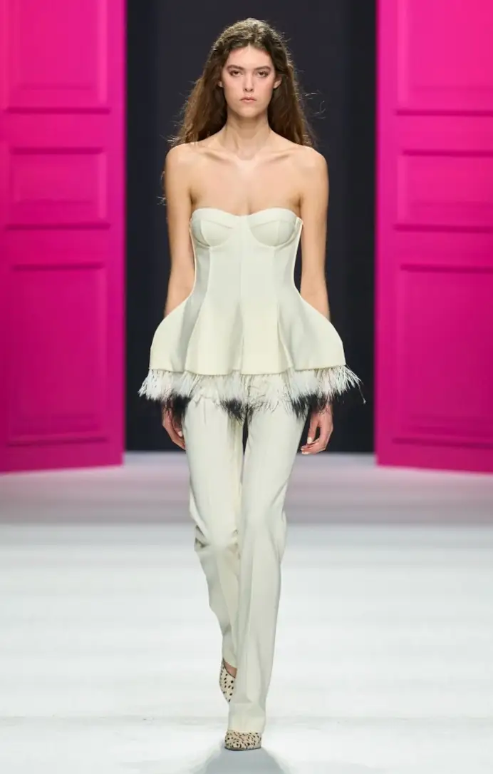 Un look Genny fall-winter 2026/27 (courtesy Genny)