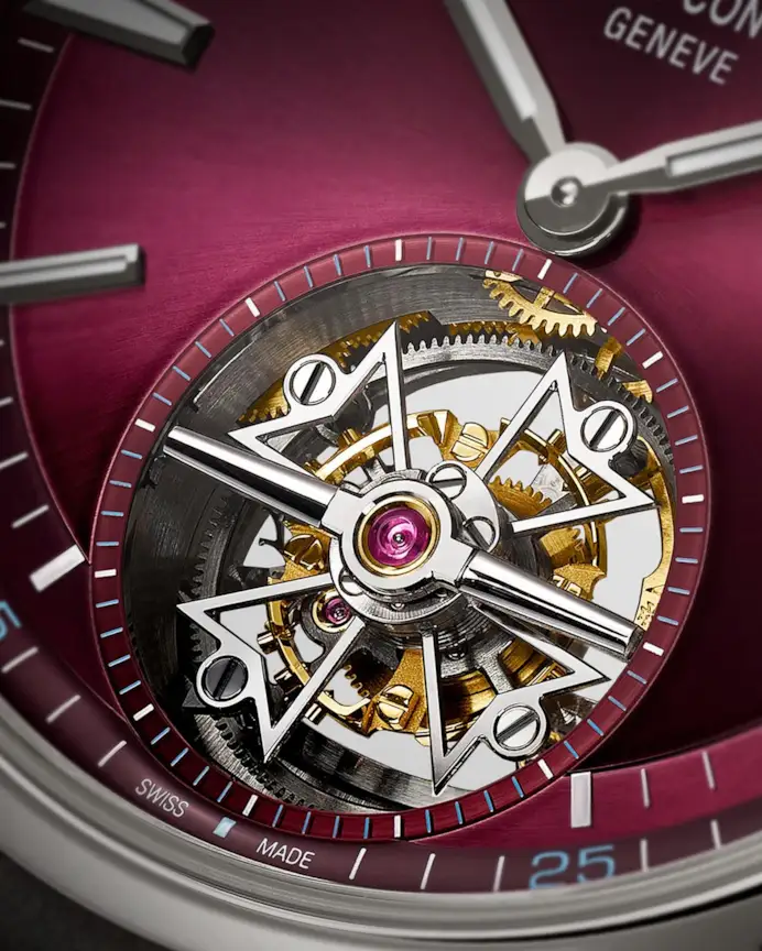 Rosso intenso e titanio: il nuovo Overseas tourbillon di Vacheron Constantin sorprende l’alta orologeria