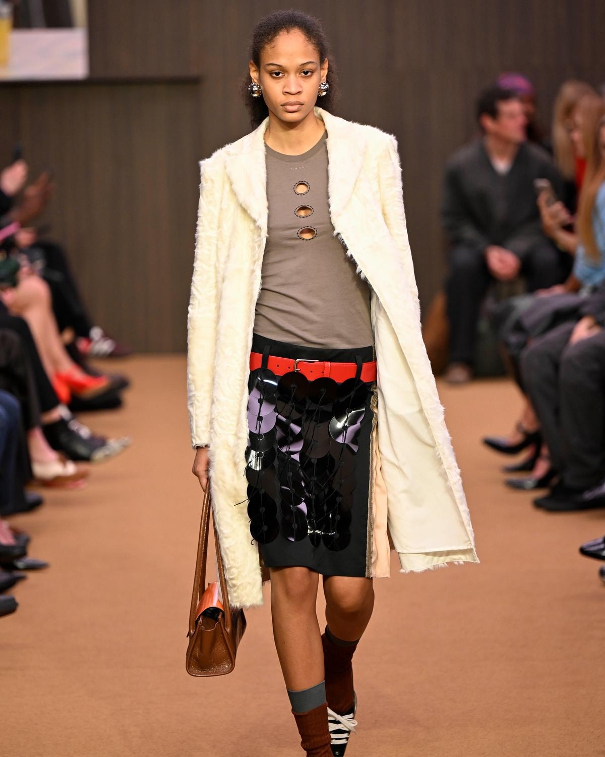 Un look Marni fall-winter 2026/27 (ph Francesc Ten/MFF)