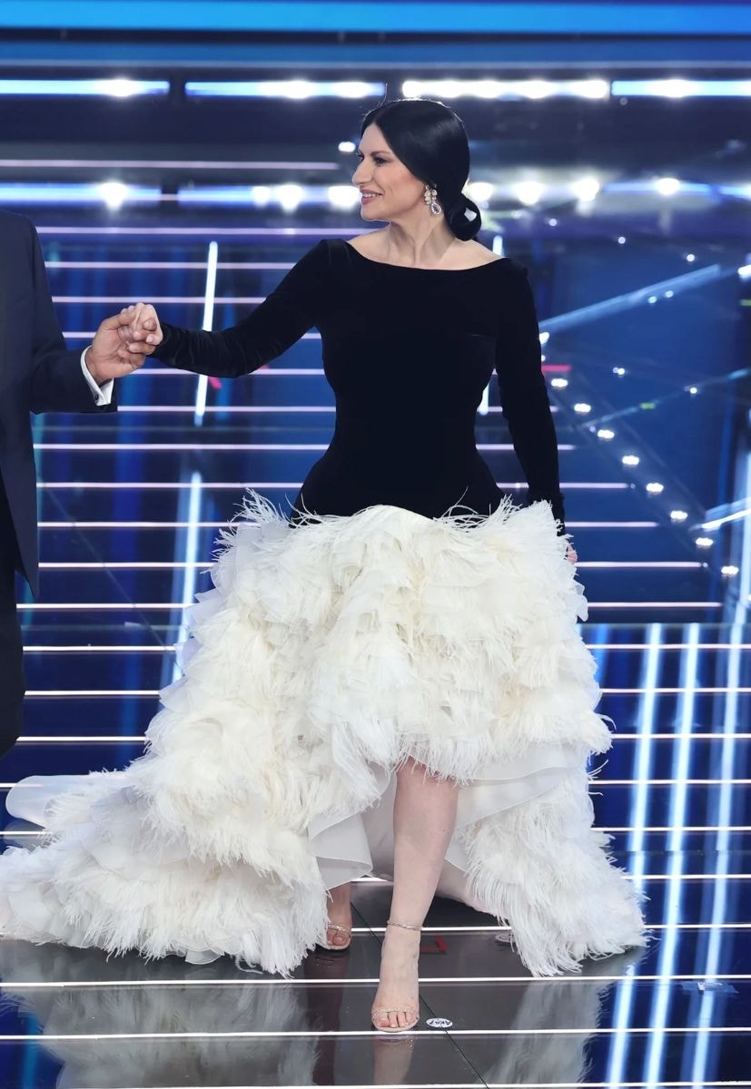 Laura Pausini in Alberta Ferretti (ph Getty images, courtesy Alberta Ferretti)