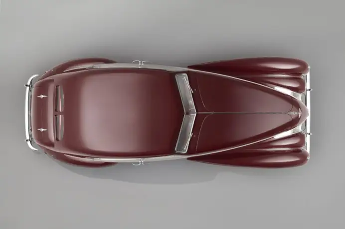 Rinasce la leggenda perduta di Bentley Corniche del 1939