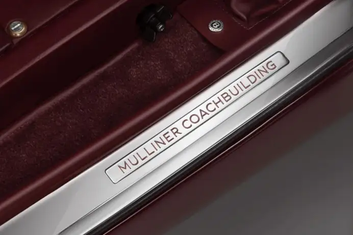 Rinasce la leggenda perduta di Bentley Corniche del 1939