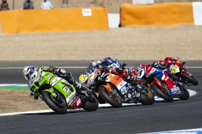 Alla ricerca del prossimo Valentino Rossi con l’Academy per giovani piloti di moto