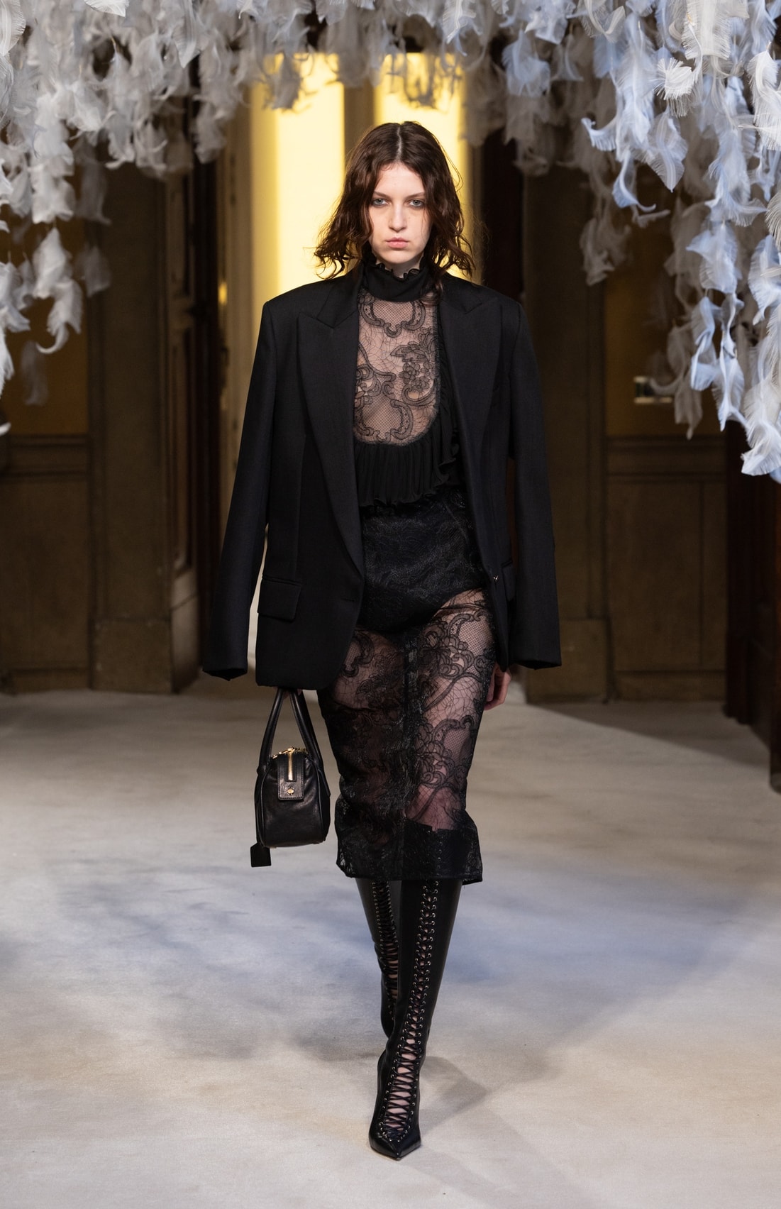 Un look Elisabetta Franchi fall-winter 2026/27 (courtesy Elisabetta Franchi)