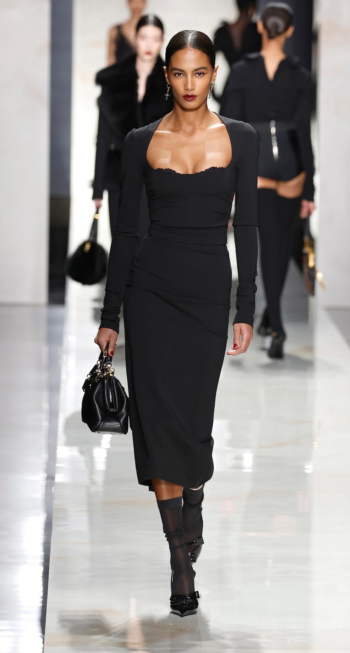 Un look Dolce&Gabbana fall-winter 2026/27 (ph Francesc Ten/MFF)