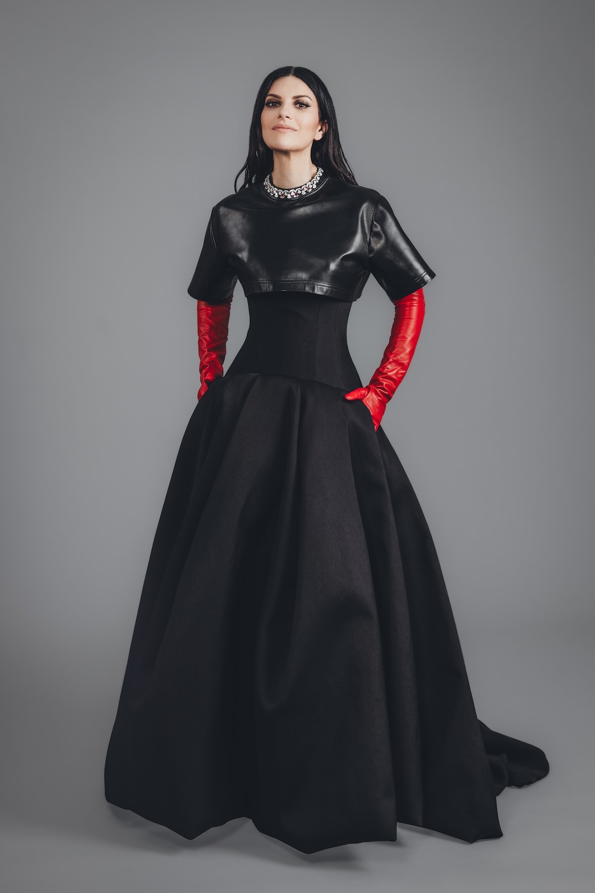 Laura Pausini in Balenciaga (courtesy Balenciaga)