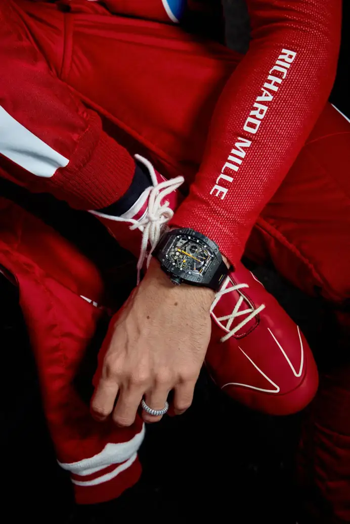 L'orologio Richard Mille RM 43-01 Tourbillon Ferrari.