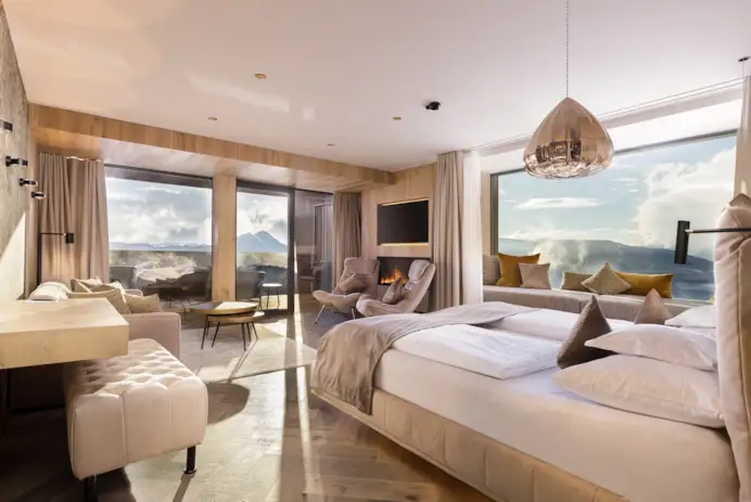 La suite dell'Hotel Chalet Mirabell.