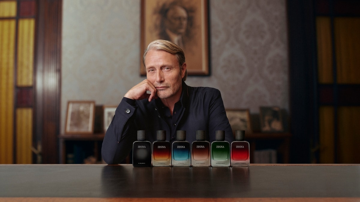 Mads Mikkelsen nel corto per il lancio della collezione di fragranze Memorie (courtesy Zegna)