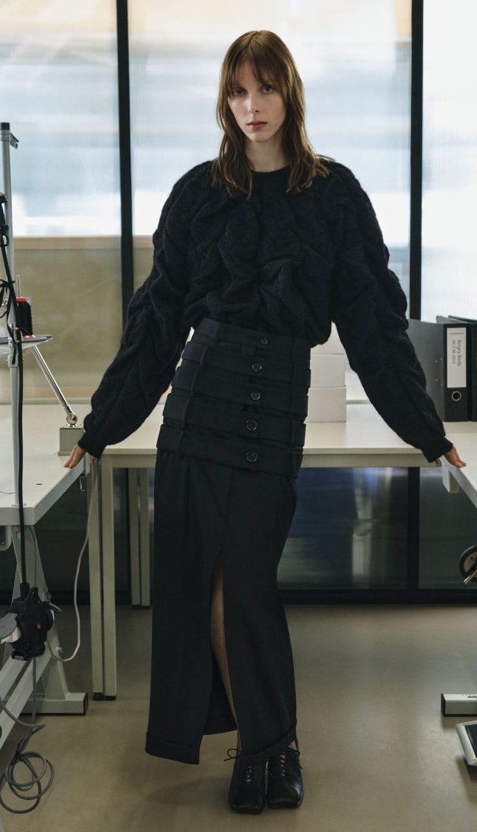 Un look Viktor&Rolf fall-winter 2026 (courtesy Viktor&Rolf)