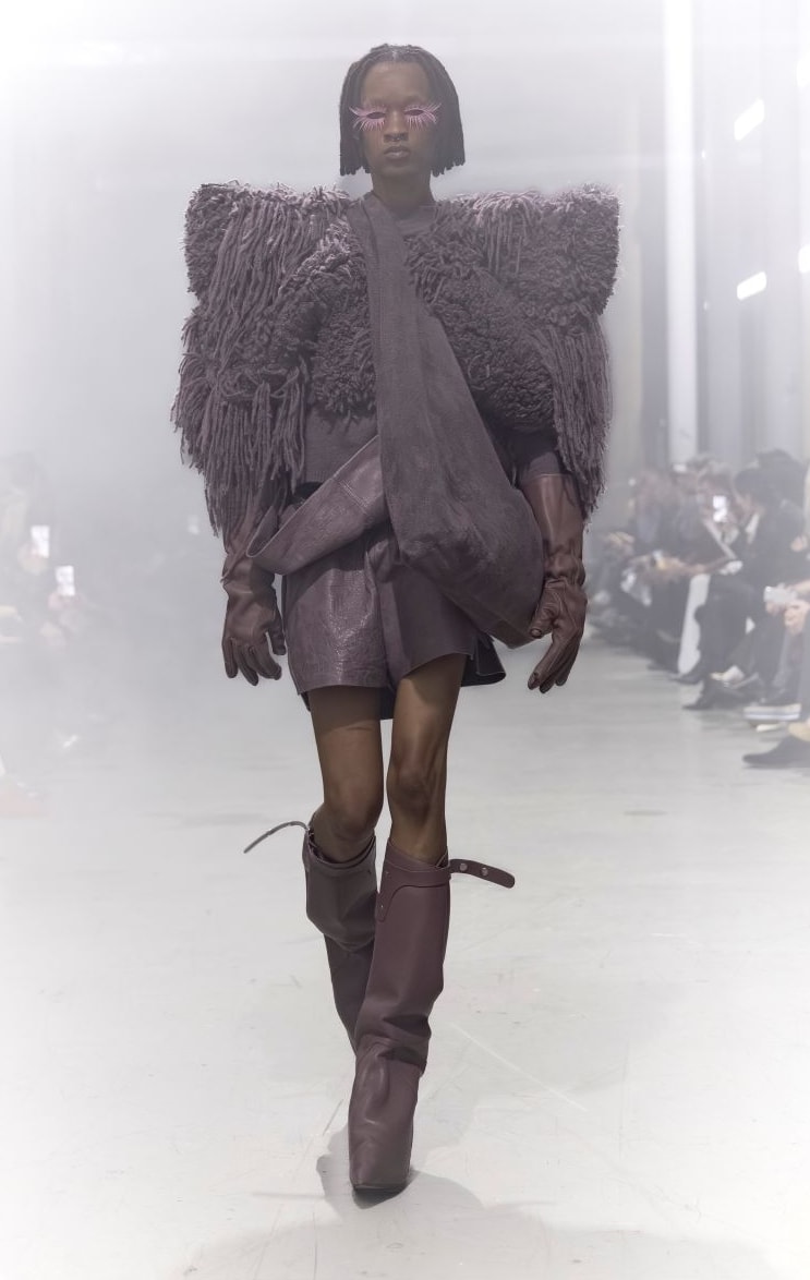 Un look Rick Owens fall-winter 2026/27 (courtesy Owenscorp)