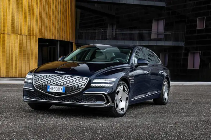 Genesis arriva in Italia: il marchio premium di Hyundai sfida il lusso europeo
