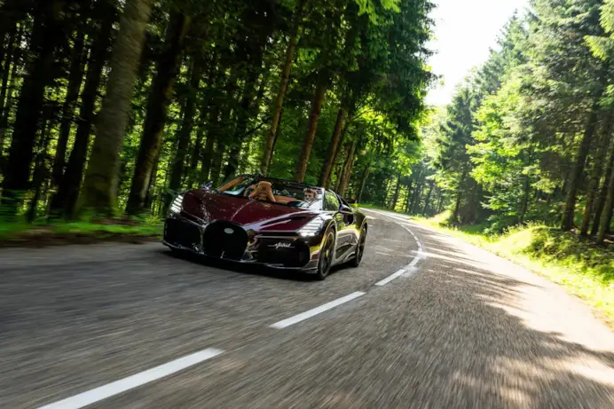 L’ultima Bugatti con motore W16: la Mistral da 1600 cavalli e solo 99 esemplari