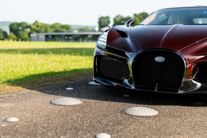 L’ultima Bugatti con motore W16: la Mistral da 1600 cavalli e solo 99 esemplari