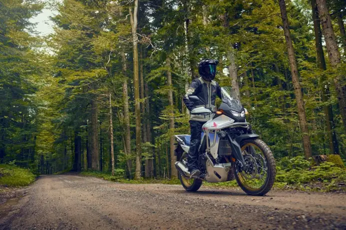 25YM Honda XL750 Transalp