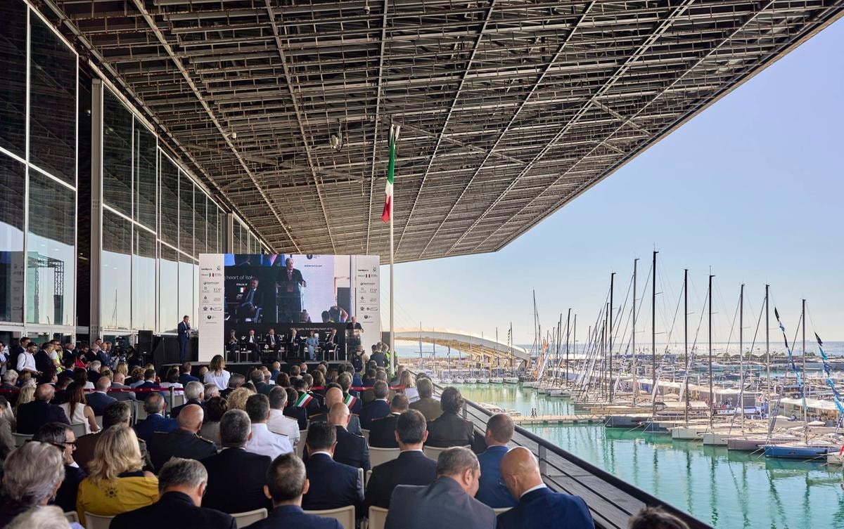 La nautica italiana domina il mondo: oltre il 50% dei superyacht è Made in Italy 