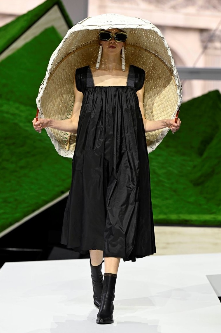 Un look Louis Vuitton fall-winter 2026/27 (ph Francesc Ten/MFF)