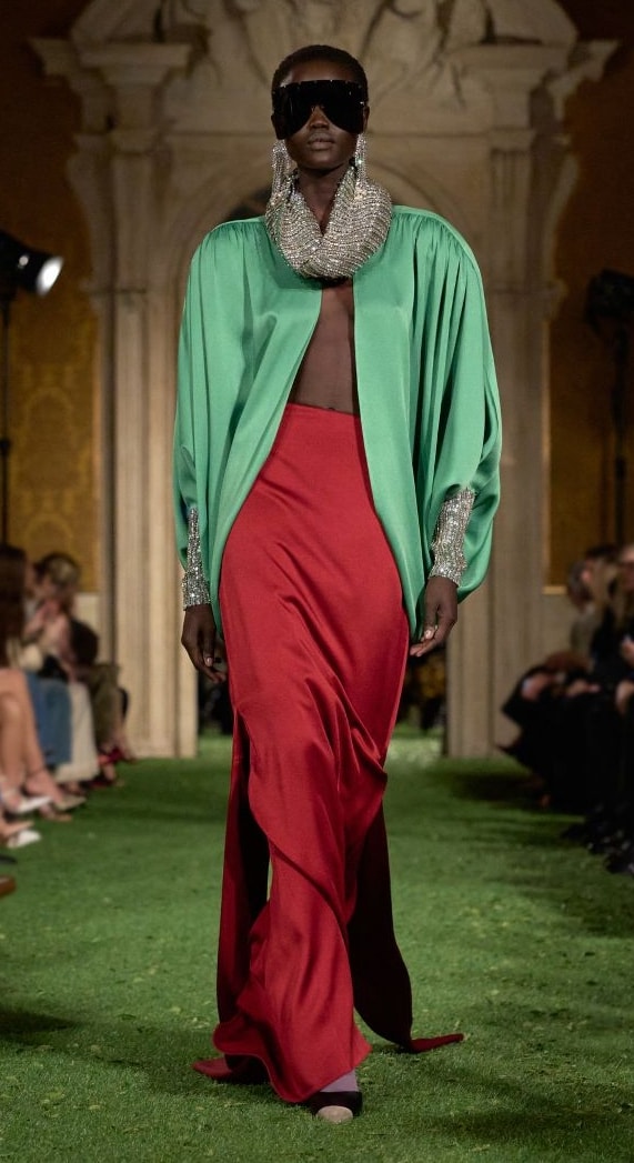 Un look Valentino fall-winter 2026/27 (courtesy Valentino)