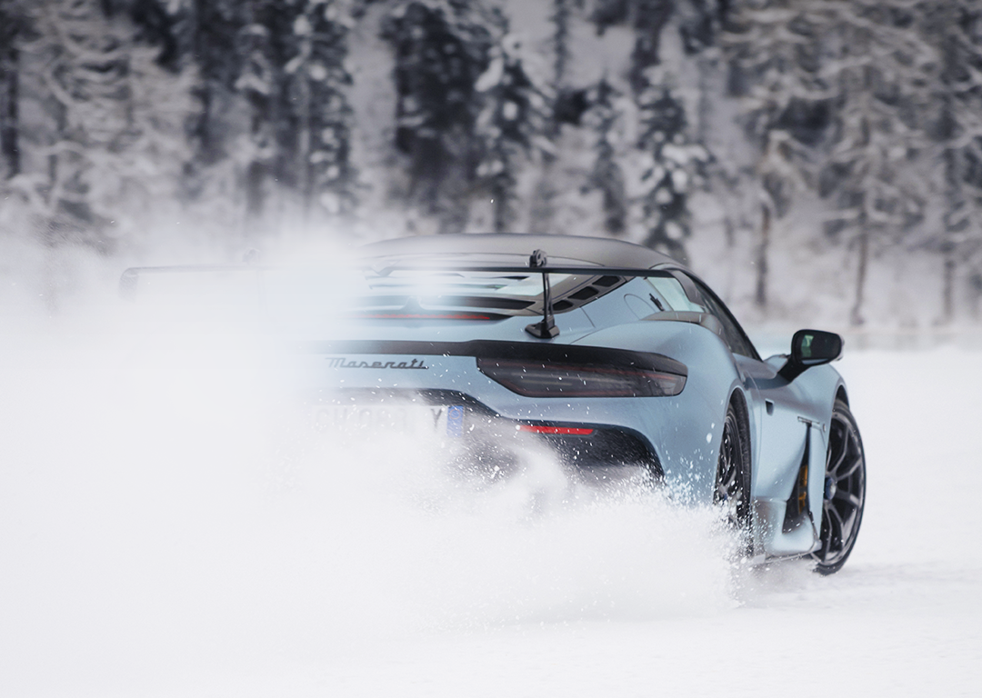Sul lago ghiacciato di St. Moritz la regina è Maserati
