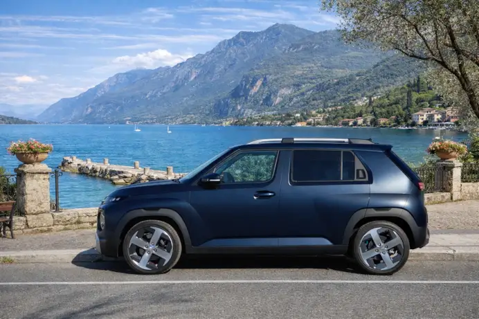 Hyundai Inster: la city car elettrica che ricorda una Panda Cross