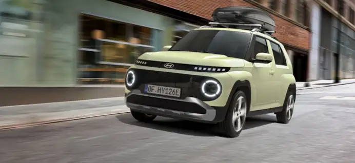 Hyundai Inster: la city car elettrica che ricorda una Panda Cross