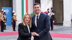 La premier Giorgia Meloni e il presidente del Paraguay, Santiago Pena Palacios