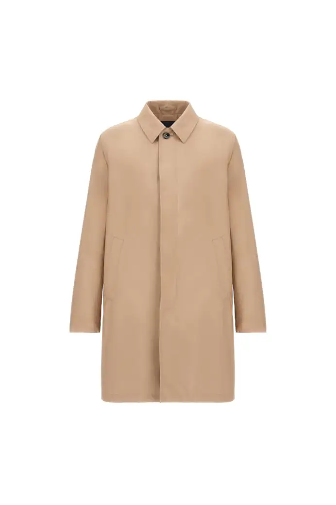 Oltre il beige: i 5 trench da avere questa stagione