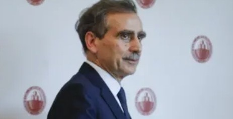 Mps, il mercato incalza il ceo a Londra: Mr Lovaglio cosa sta succedendo alla vostra governance?