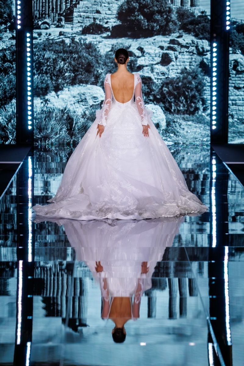Una sfilata alla Roma bridal week (courtesy Roma bridal week)