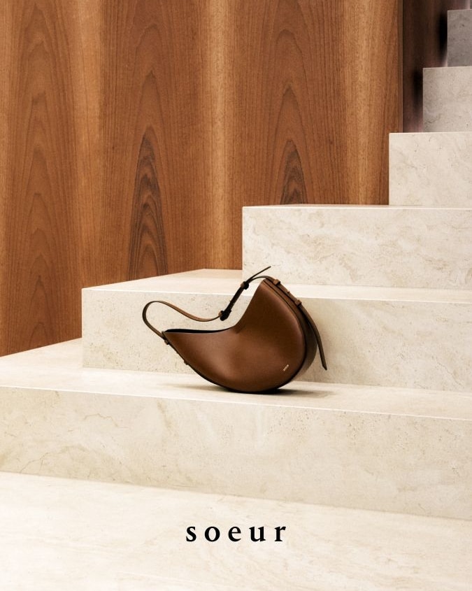 Un adv Soeur (courtesy Soeur)