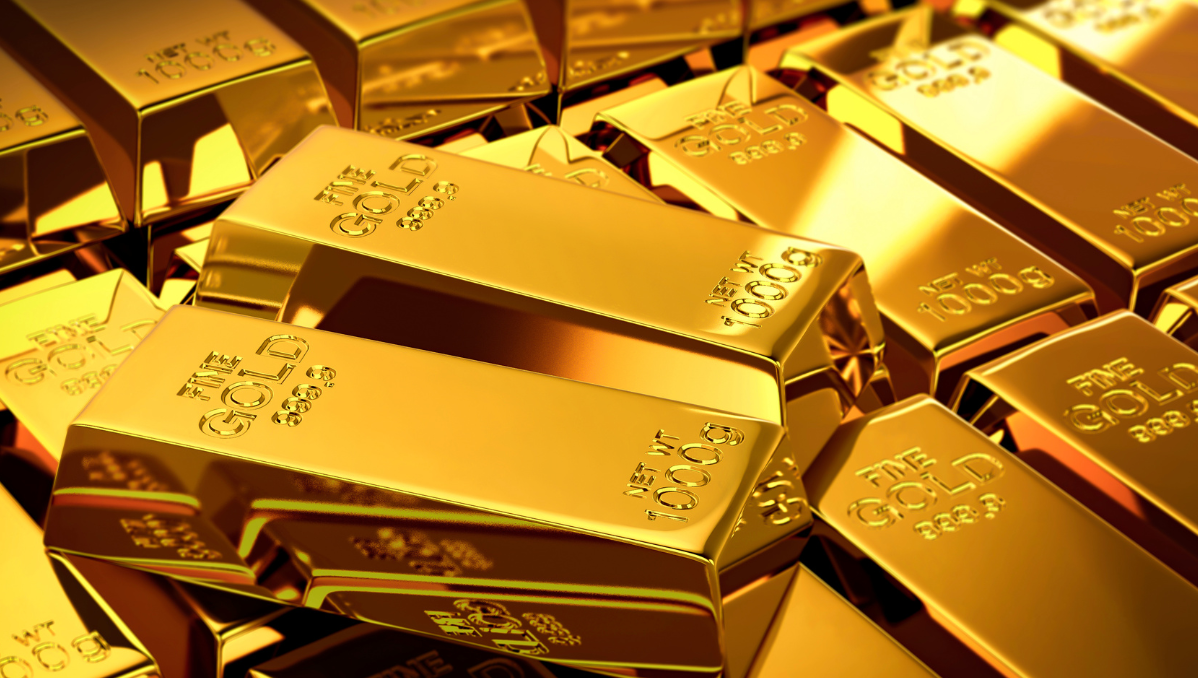 Crollo dell'oro: meglio venderlo o tenerlo in portafoglio?