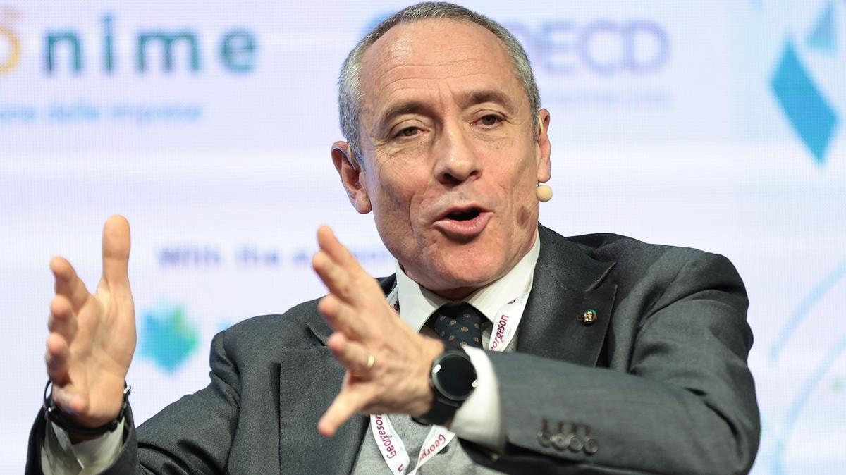 Matteo Del Fante, ceo di Poste Italiane