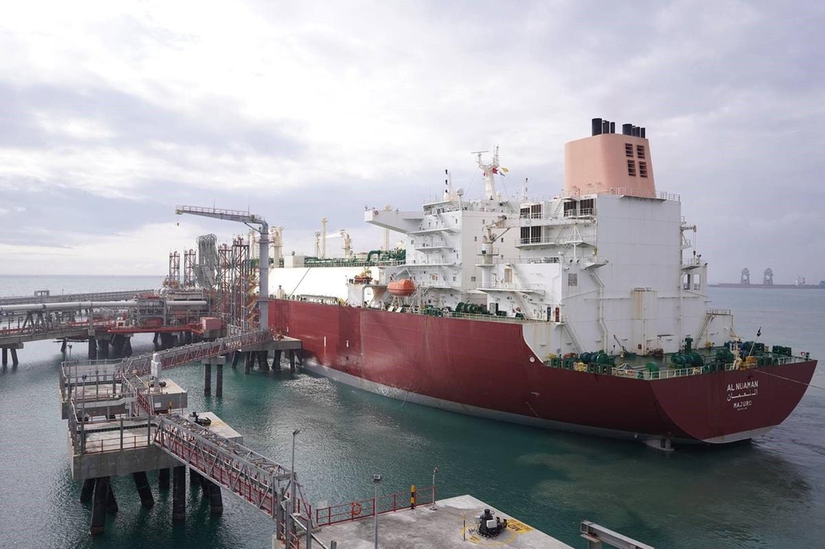 Una nave metaniera di Qatar Energy