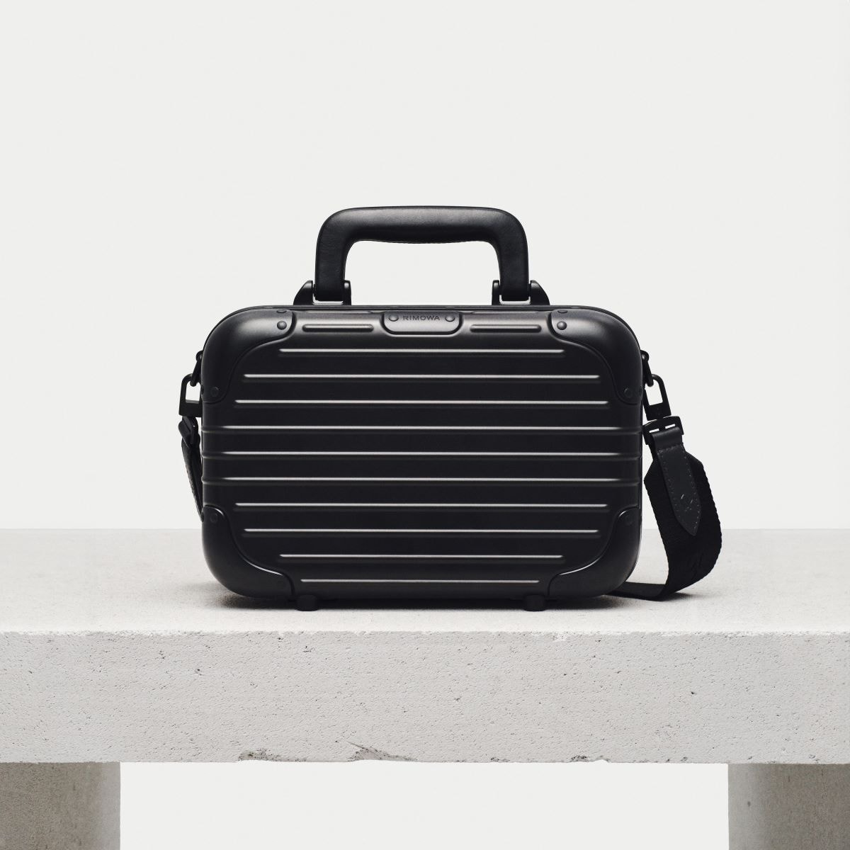 La Original bag di Rimowa (ph Victor Brun, courtesy Rimowa)