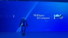 McKinsey e il robot umanoide