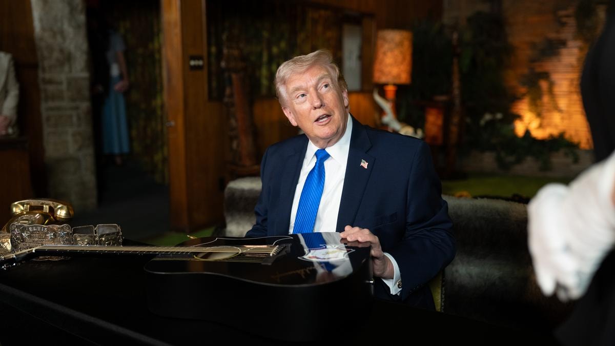 Gli Stati Uniti valutano l’uscita dalla Nato: le parole di Trump gelano i partner europei