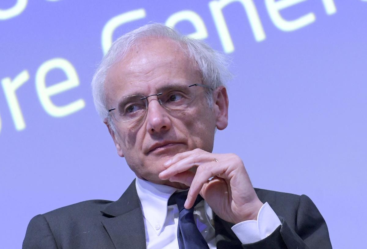 PIERO SCHIAVAZZI GIORNALISTA HUFFPOST E LIMES