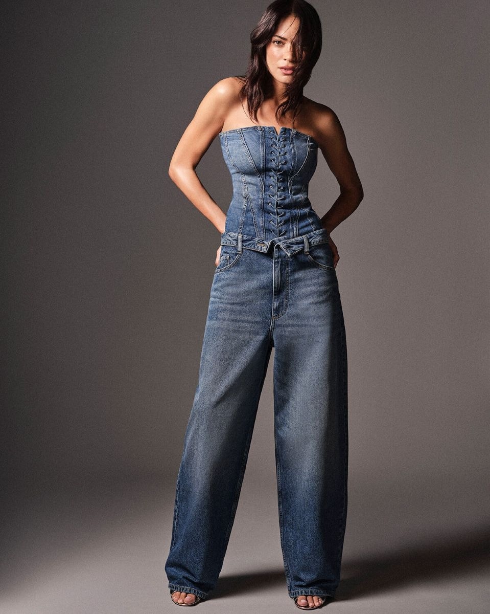 Un look della capsule di Liu Jo x Elodie (ph Liu Jo official website)