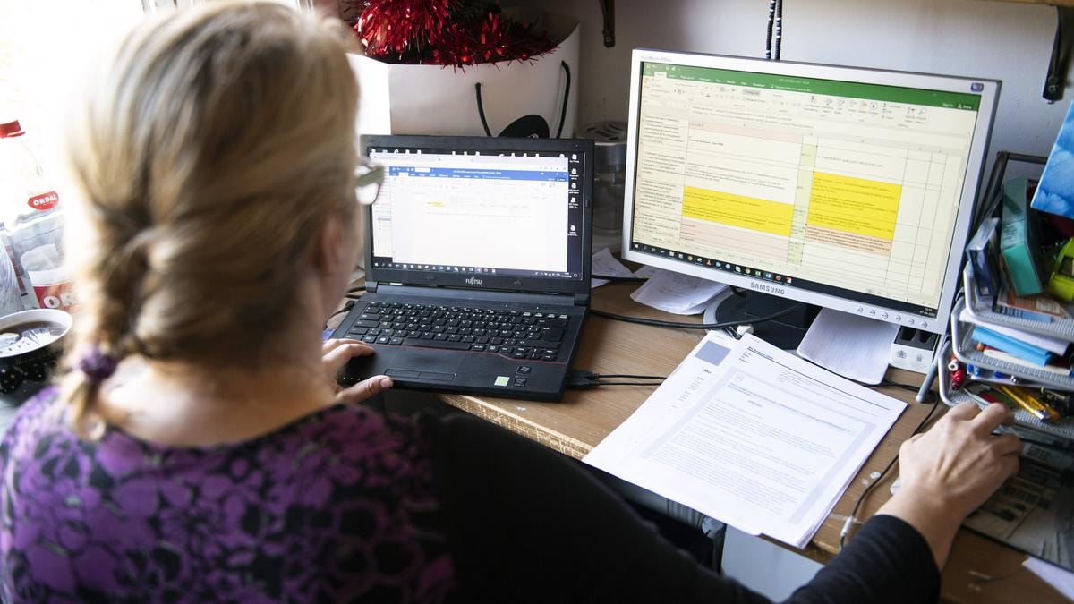 Smart working, nuove regole per i datori di lavoro con la nuova Legge Pmi. Cosa cambia e le sanzioni