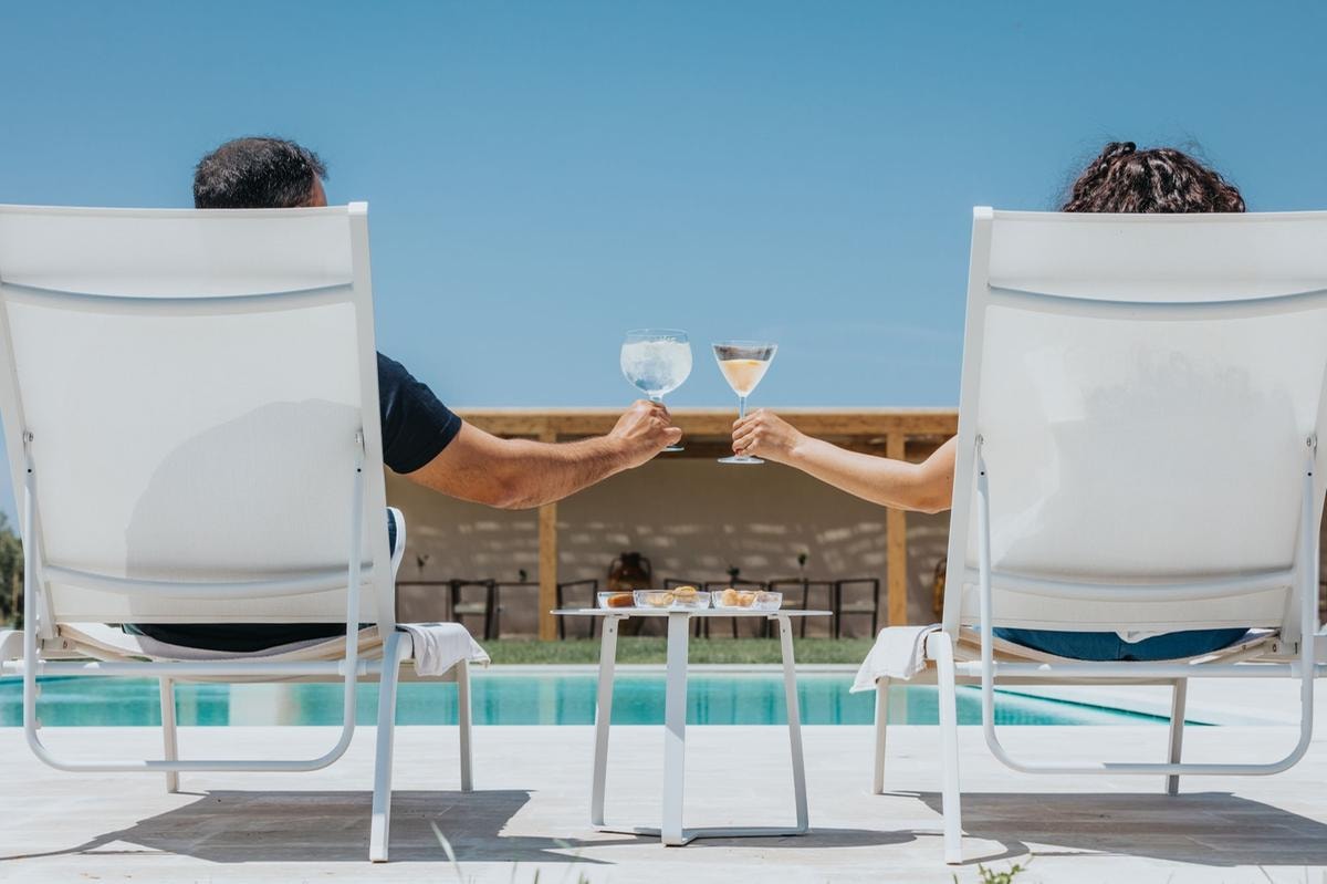Nel cuore del Salento c’è un boutique hotel di sole 6 camere che sembra una casa segreta tra gli ulivi