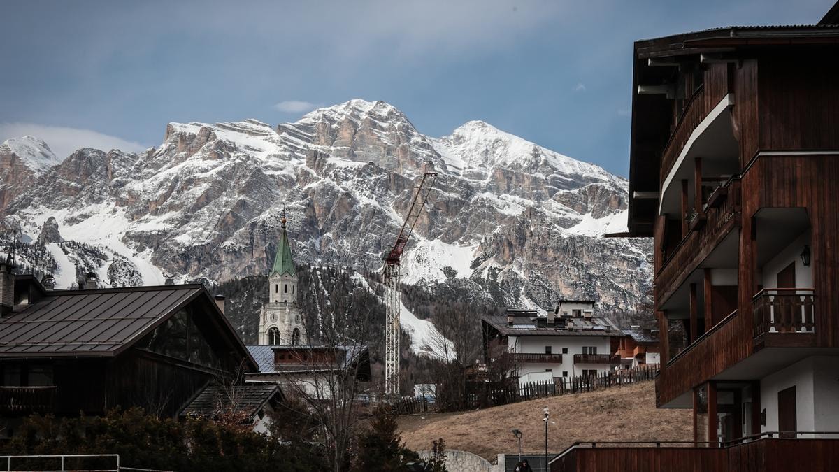 Turismo, la montagna italiana vale 4,3 miliardi. Ecco quanto sono saliti i prezzi degli immobili dopo le Olimpiadi
