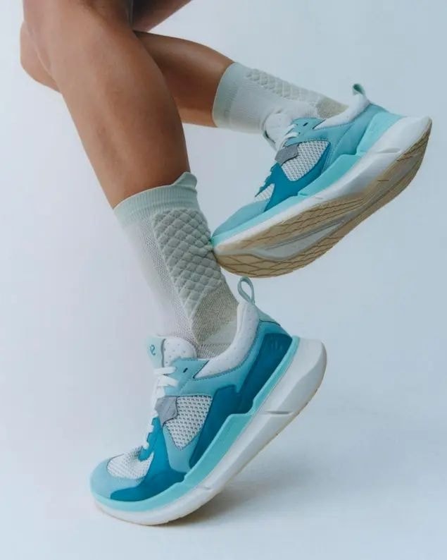 Una scarpa Ecco (courtesy Ecco)