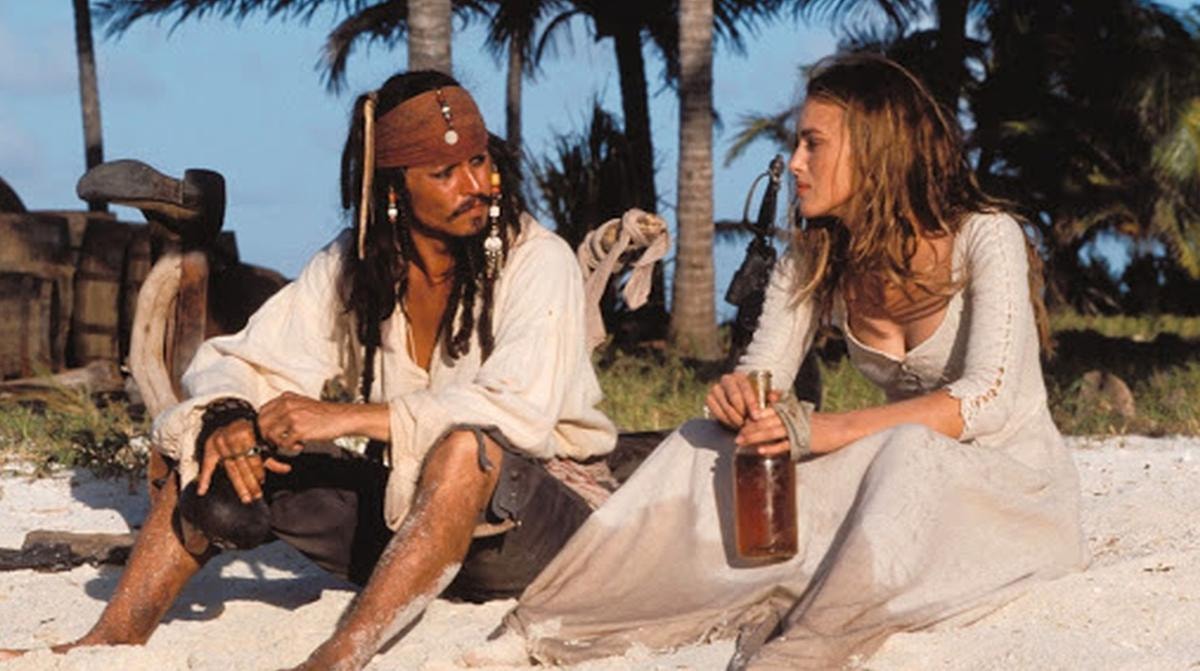 Johnny Depp lancia Three Hearts il rum dei Pirati dei Caraibi, a immagine e somiglianza di Jack Sparrow 
