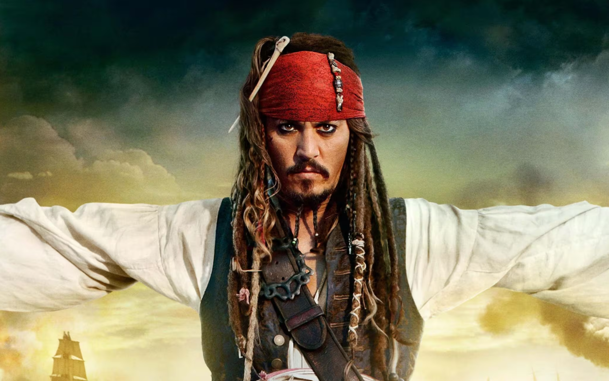 Johnny Depp lancia Three Hearts il rum dei Pirati dei Caraibi, a immagine e somiglianza di Jack Sparrow 