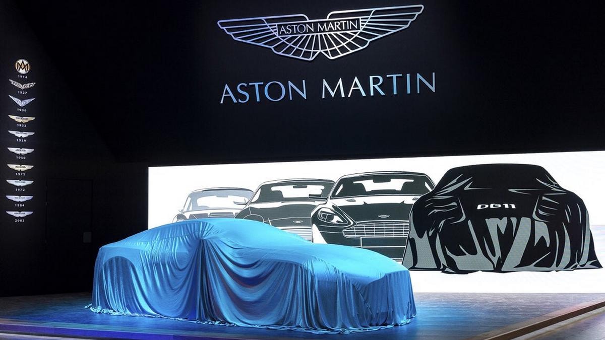 Aston Martin, azioni e bond ai minimi storici: il mercato teme una crisi di liquidità